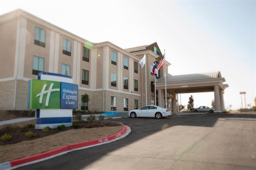 Holiday Inn Express&Suites Schulenburg, an IHG Hotel Exterior foto